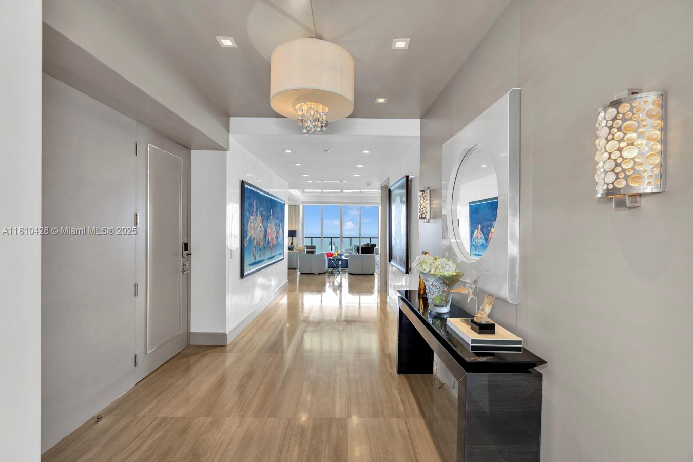 Second guest bedroom — Intracoastal views